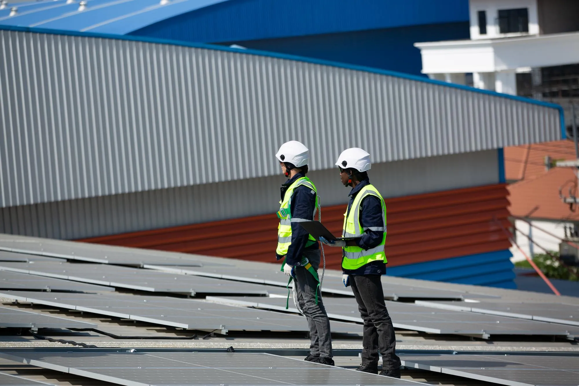 Commercial roof inspection